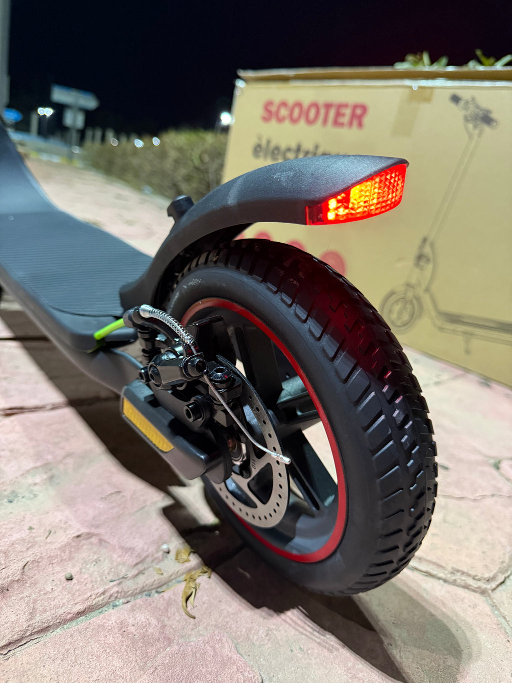 SCOOTER ELECTRIC M 3 PRO سكوتر كهربائي